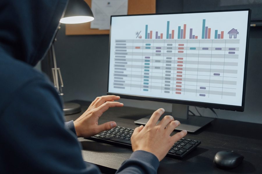 Side-by-side comparison of closing cost line items from traditional and AI-assisted approach